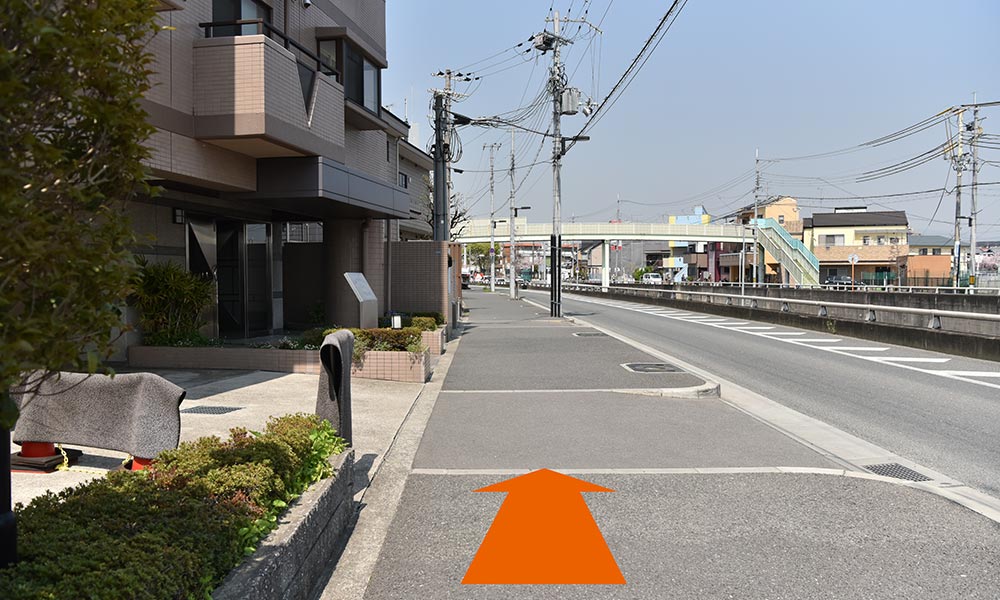 北方面へ直進する道順